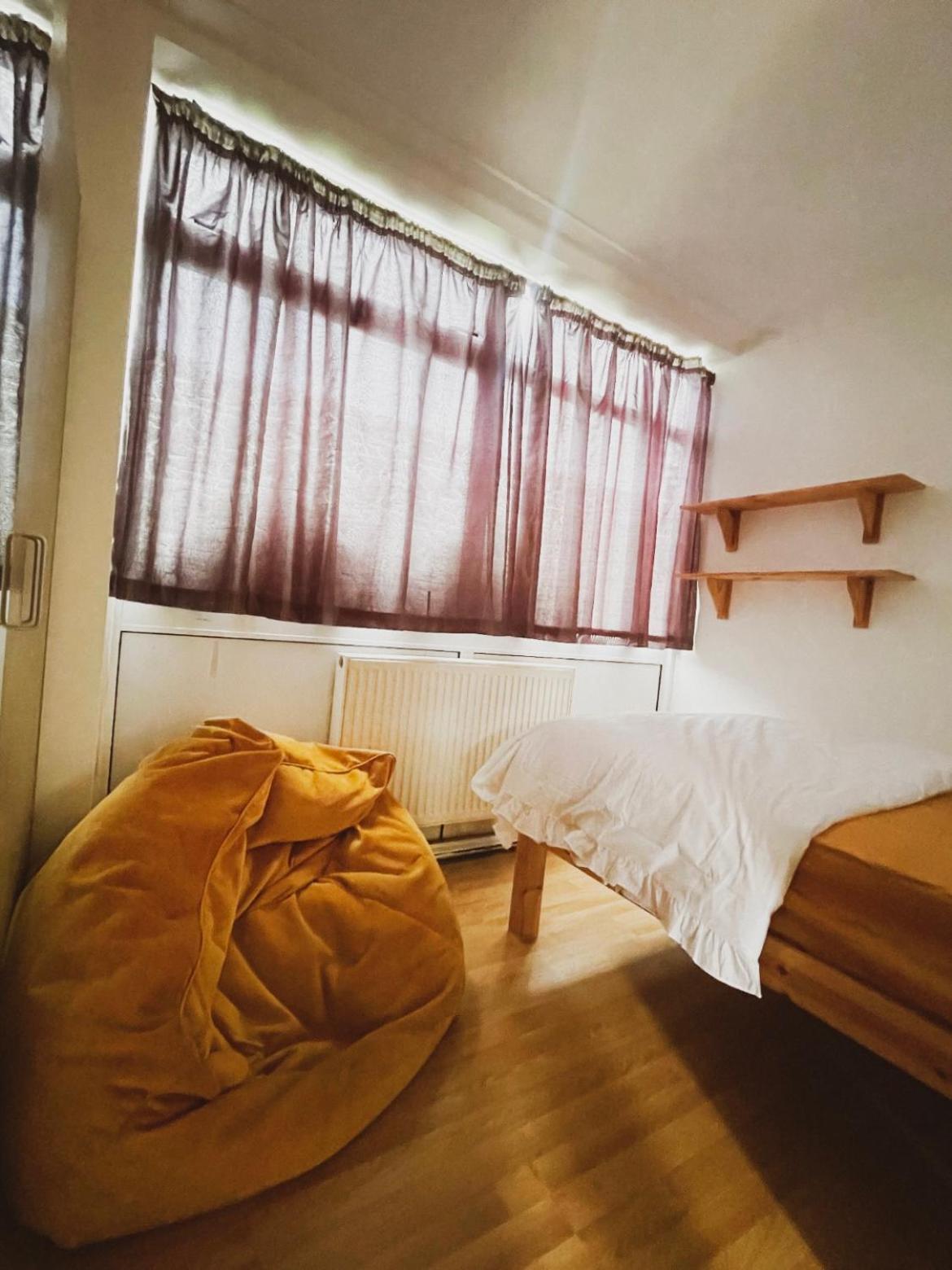 Apartment Entire Flat, Centre - Free Parking Canterbury